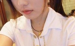 公交车上一个接一个c